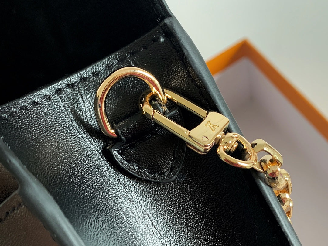 1XE38BDE Stylish leather wallets