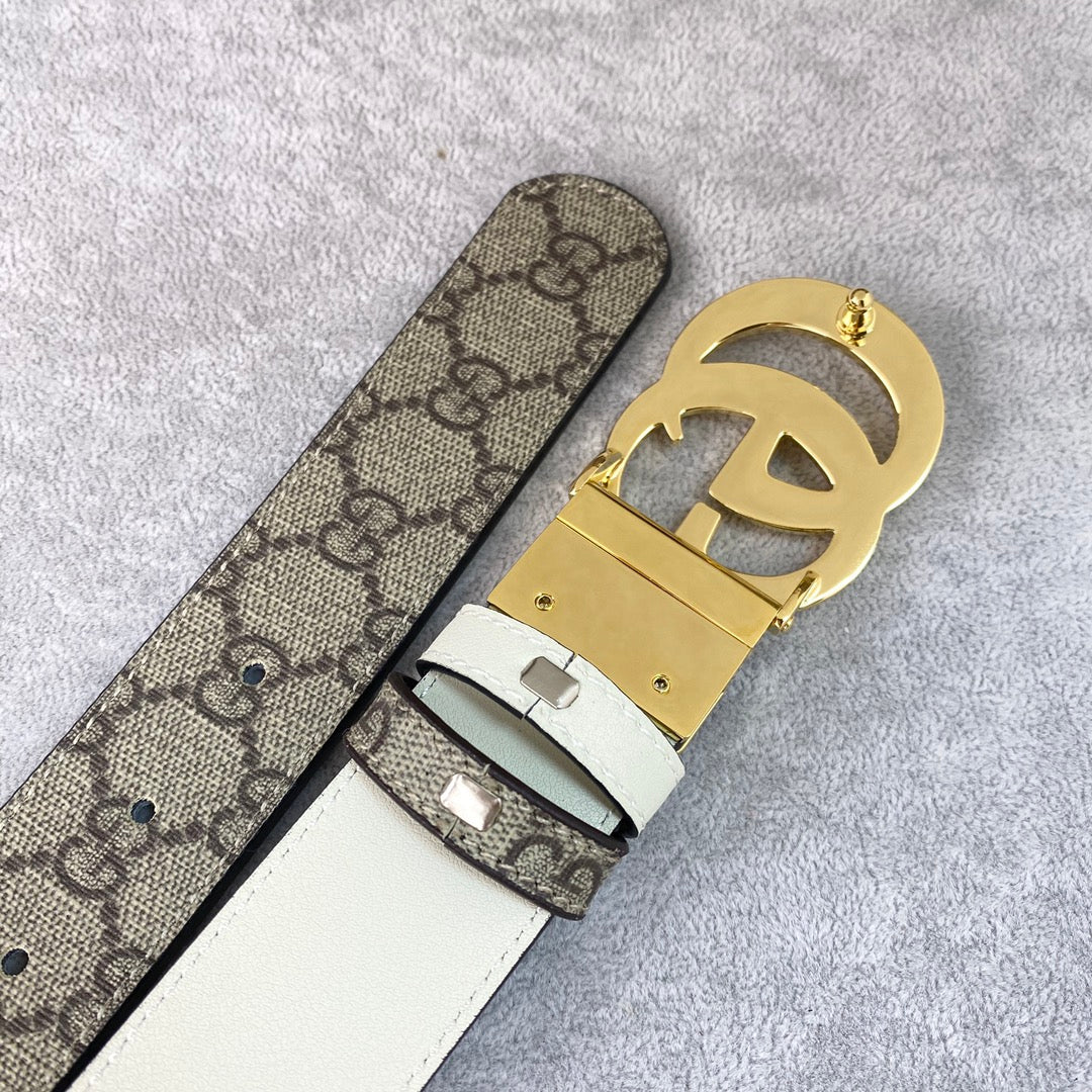 1YB99PDE Stylish High quality belt With full package