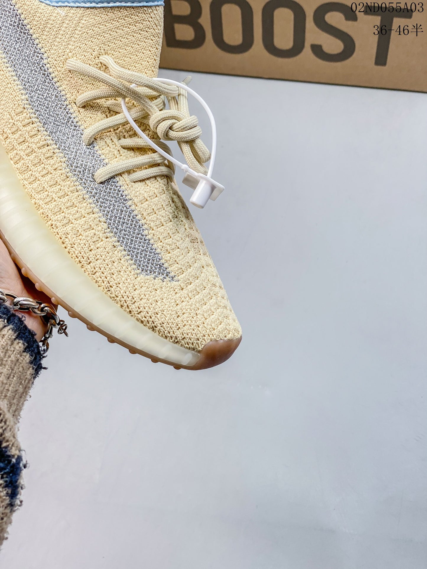 4YA88ZDE Stylish Sneakers (No Box, August-October Big Sale)