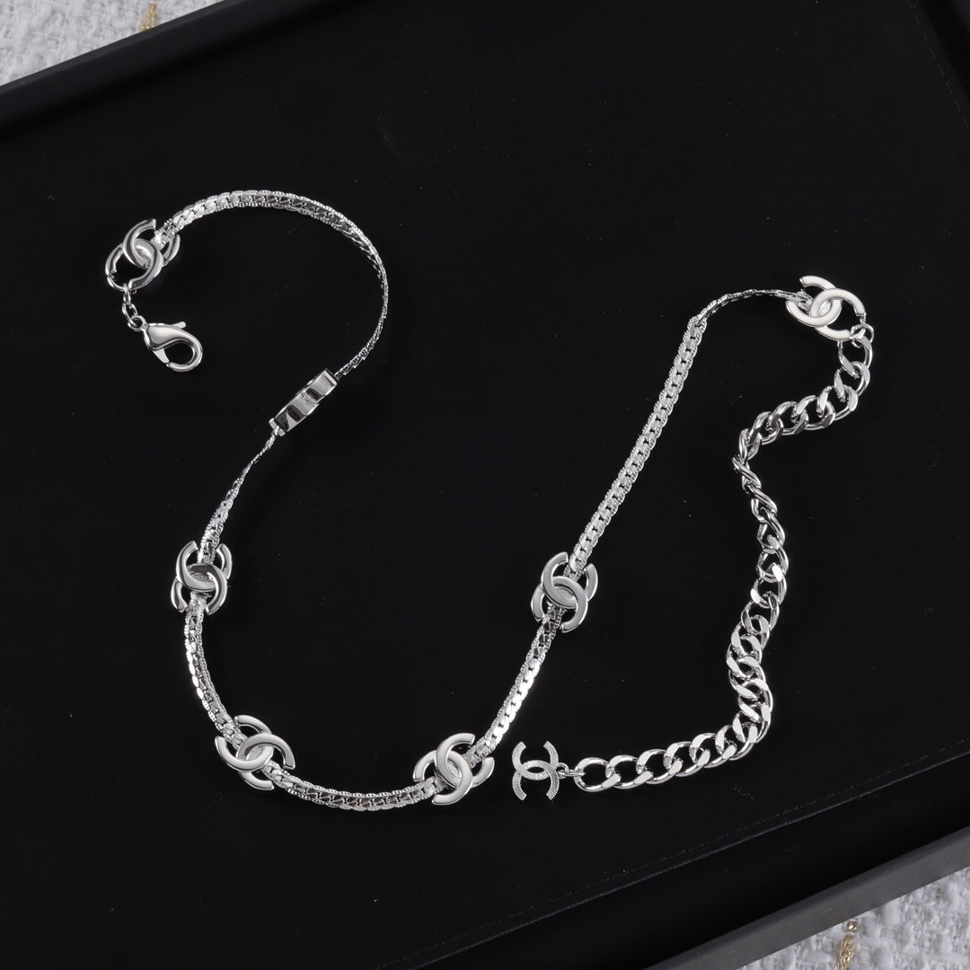 14C1090XDE Stylish Necklaces
