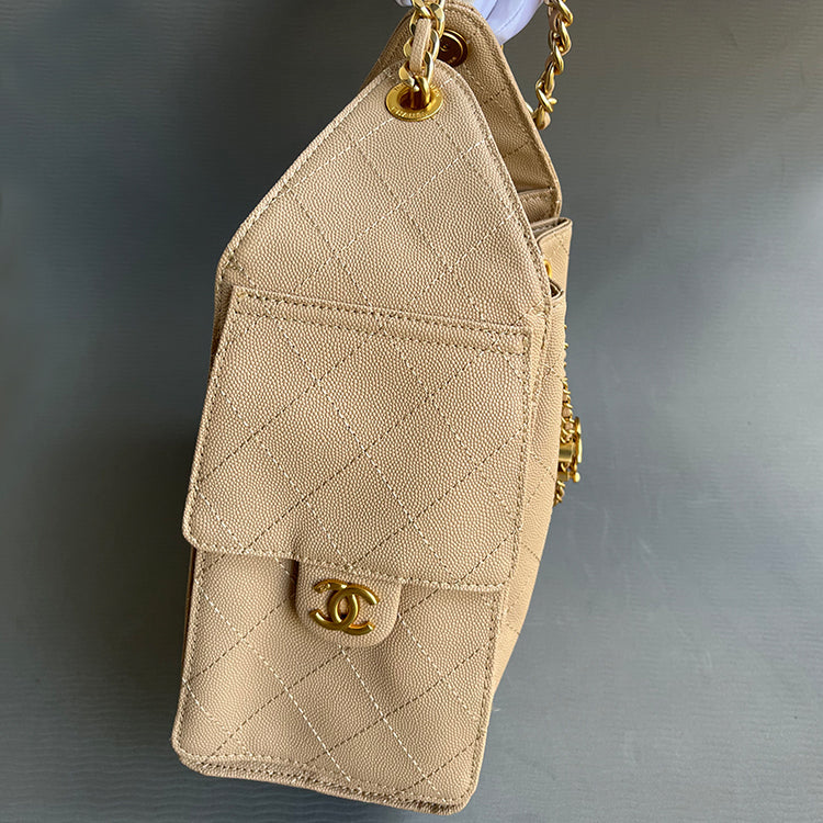 155XC18BDE Stylish leather bag