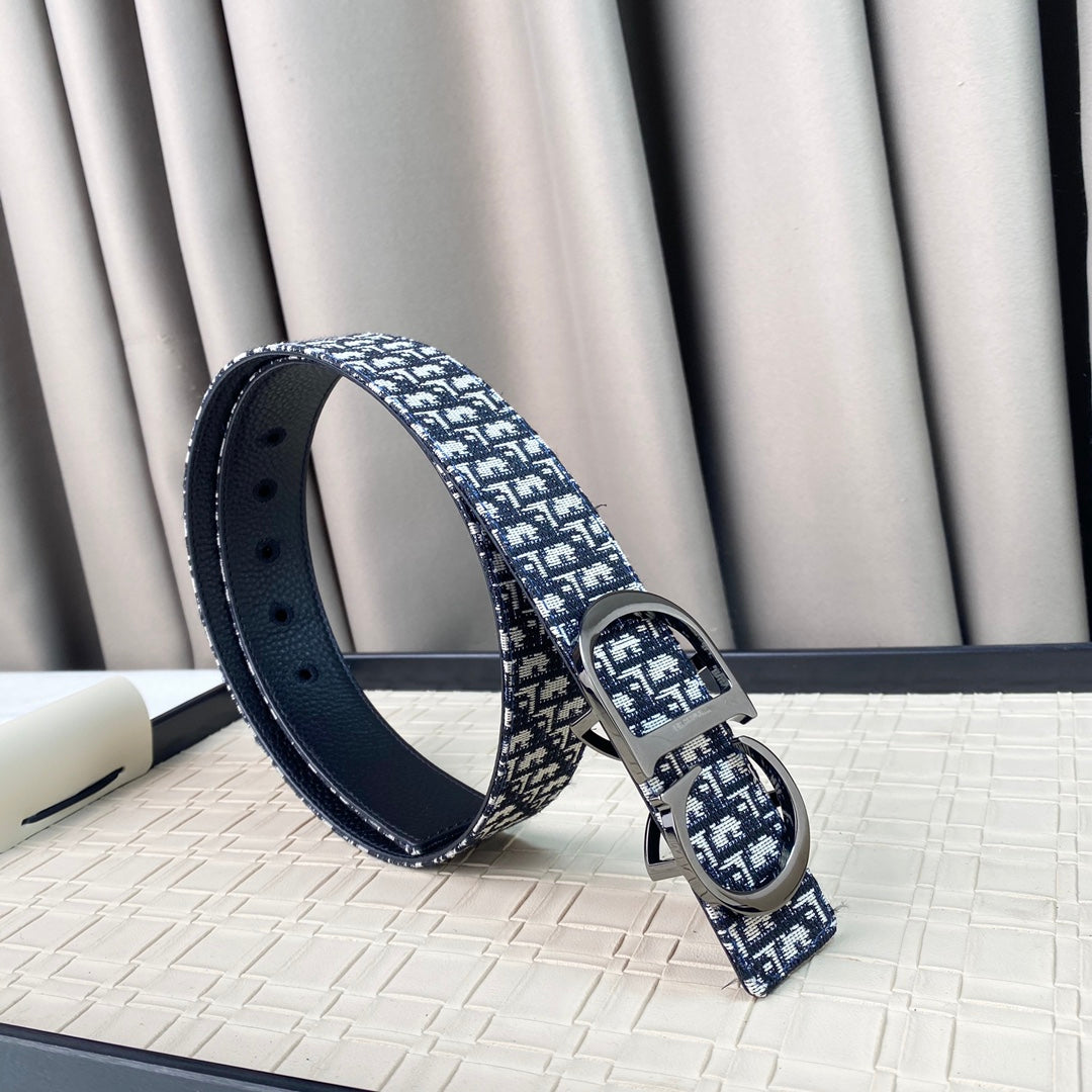 14D37PDE Stylish High quality belt With full package