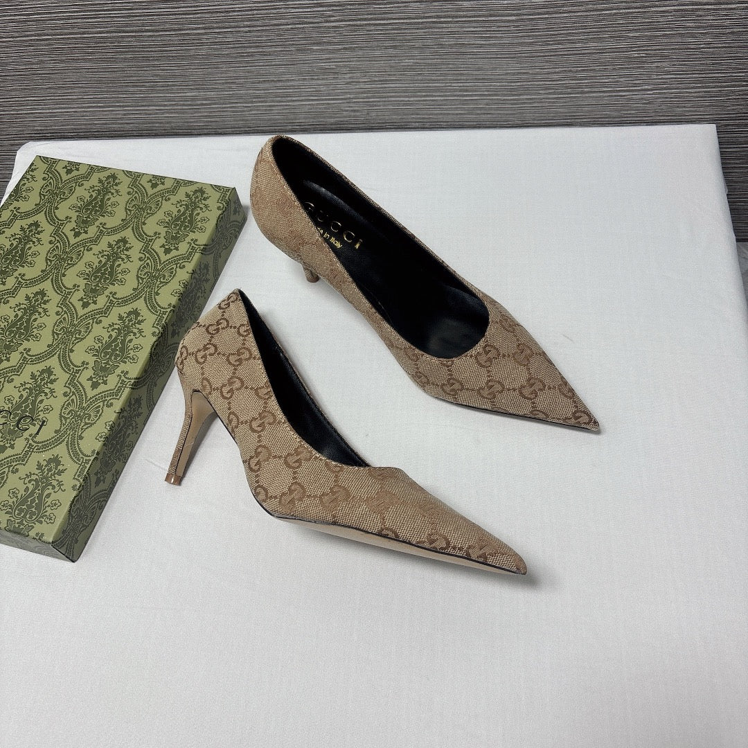 1LB21ZDE Stylish High heels (Heel height 8cm )