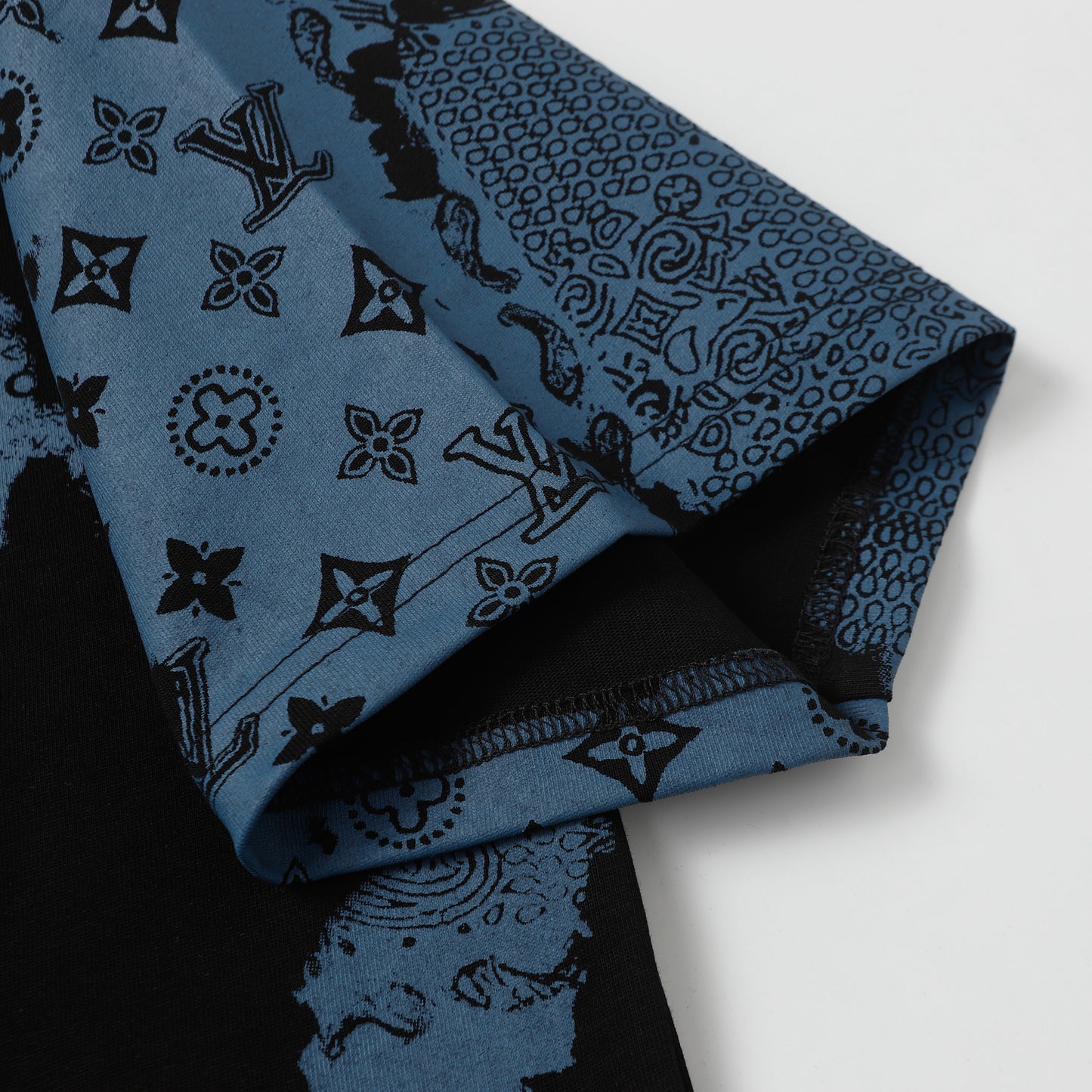 1ZE520UDE Stylish T-shirts
