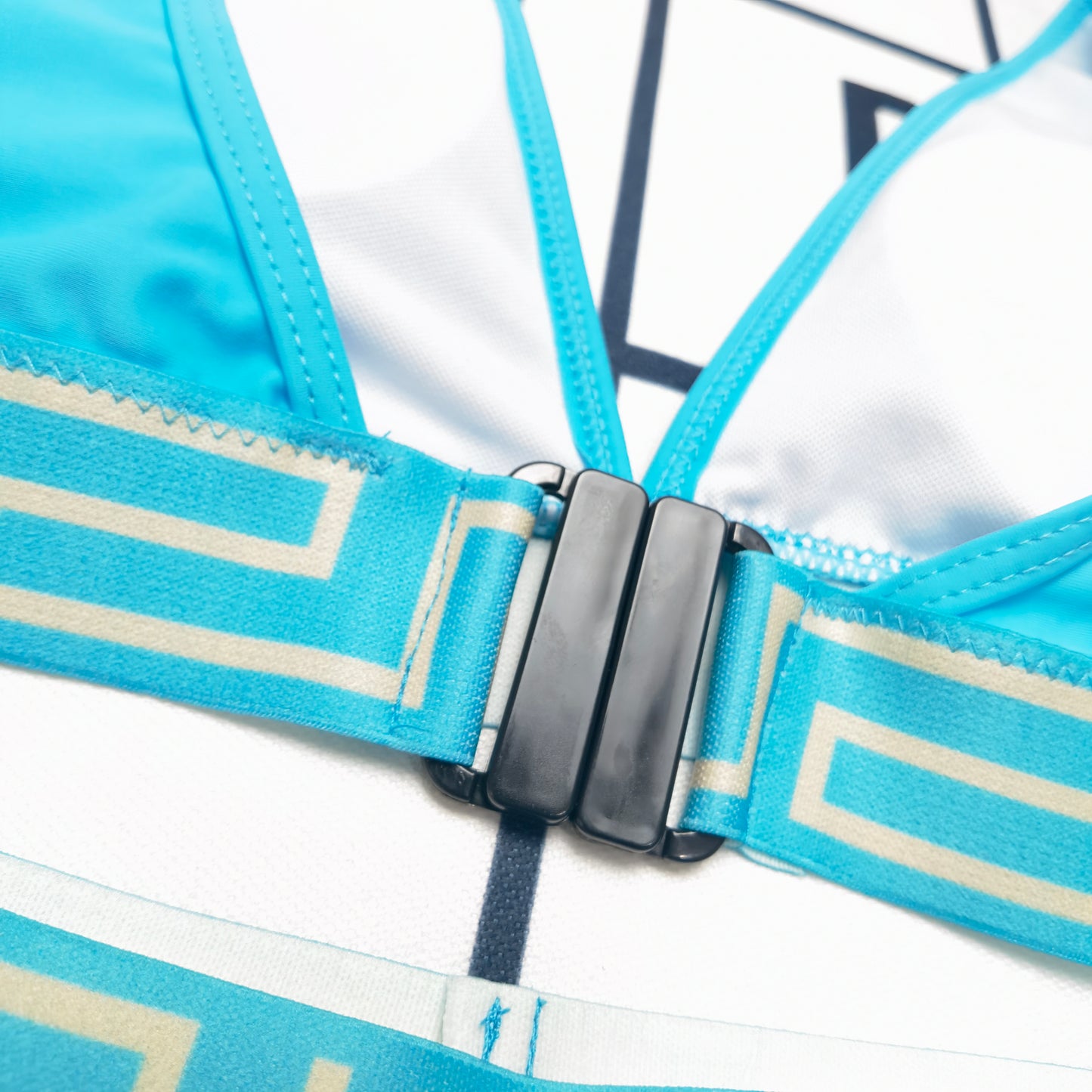 14V212YDE Stylish Bikini swimsuit
