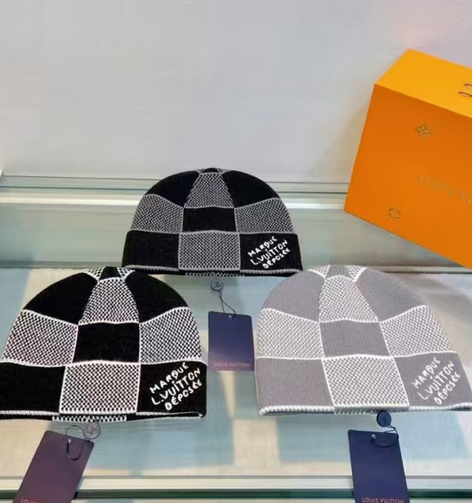 125ZE501DE Stylish hats