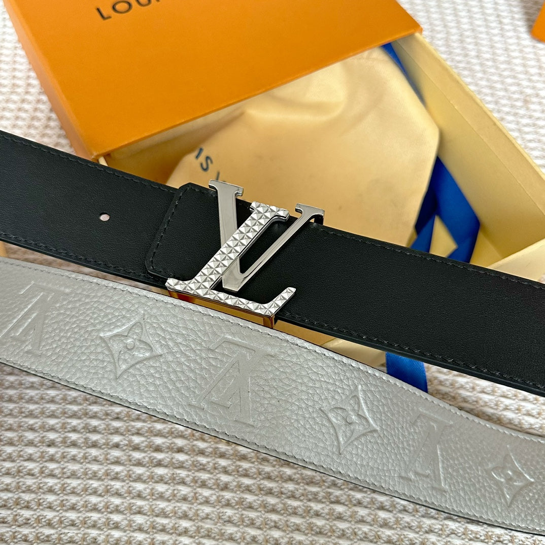 14E133PDE Stylish High quality belt With full package