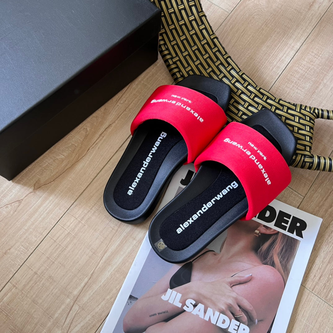 14A5ZDE Stylish Slippers