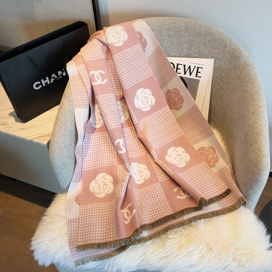 175RC36WDE Stylish Winter Scarves