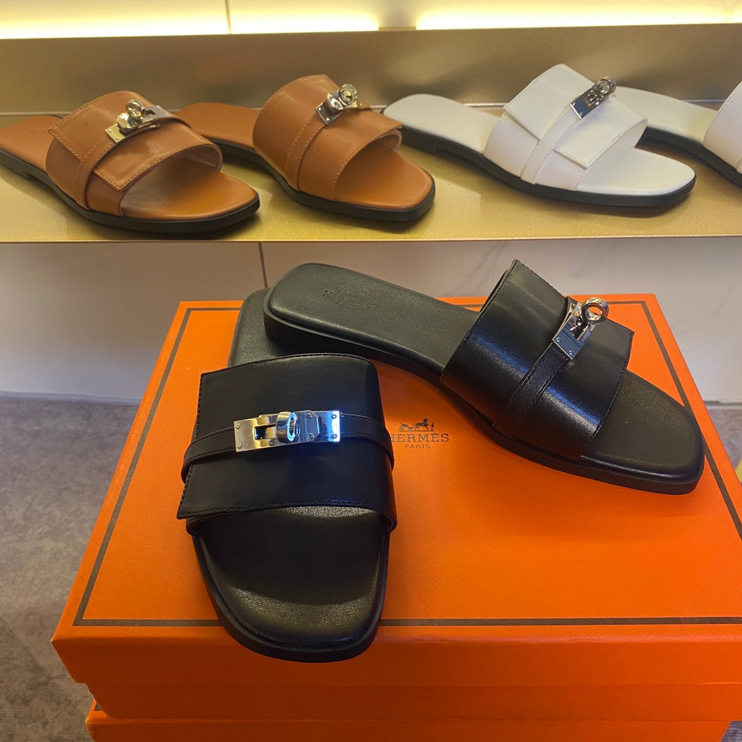 14H33ZDE Stylish slippers