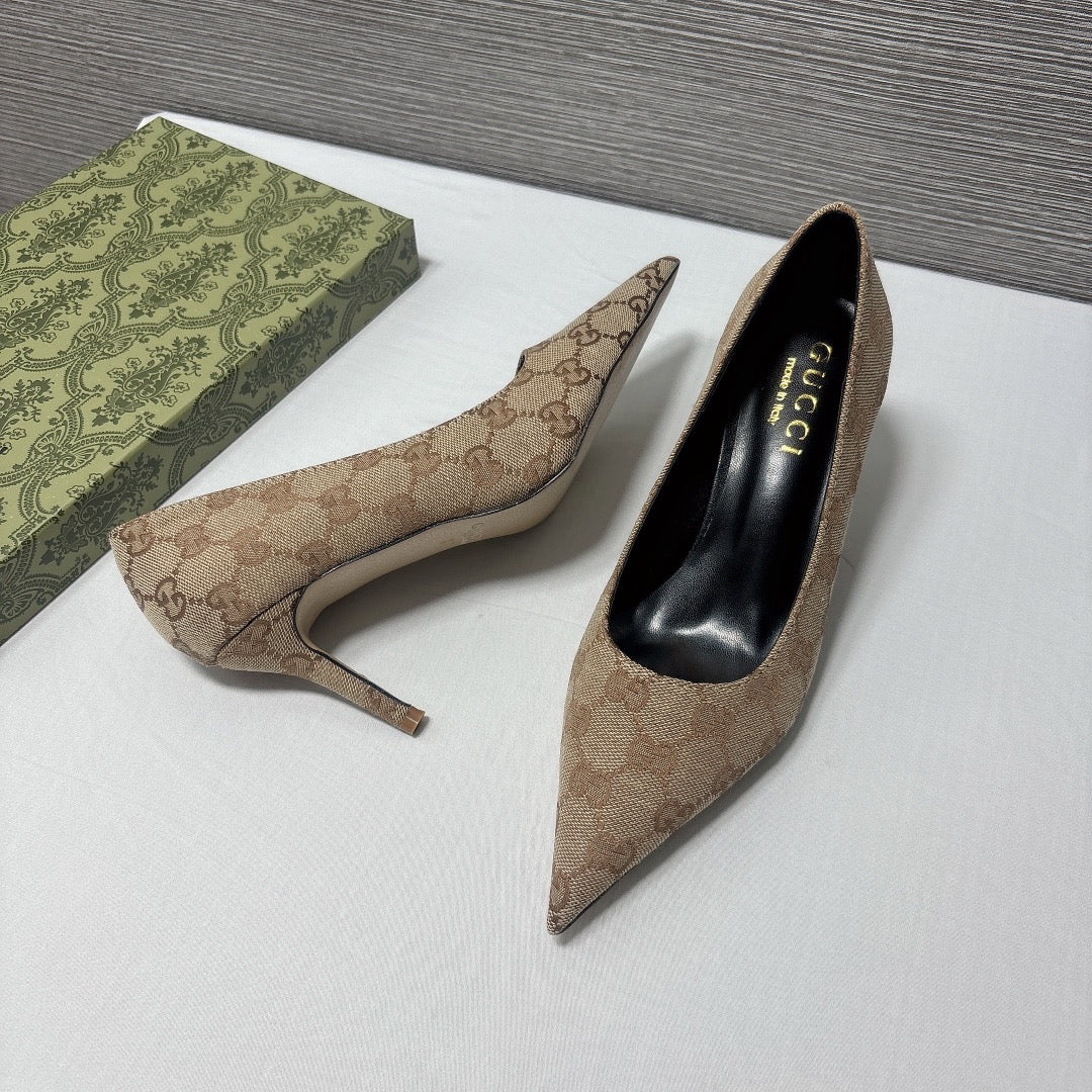 1LB21ZDE Stylish High heels (Heel height 8cm )