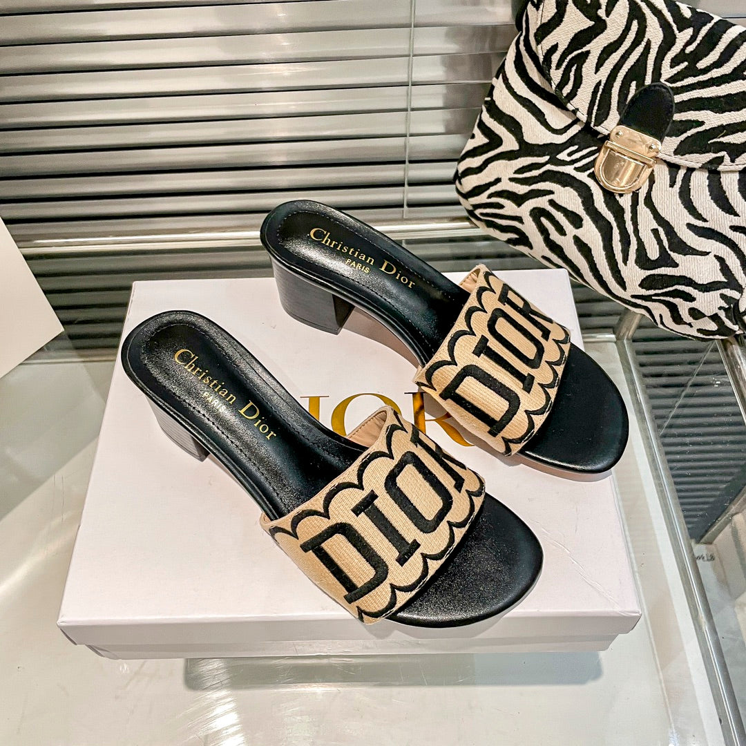 14D37ZDE Stylish High heels