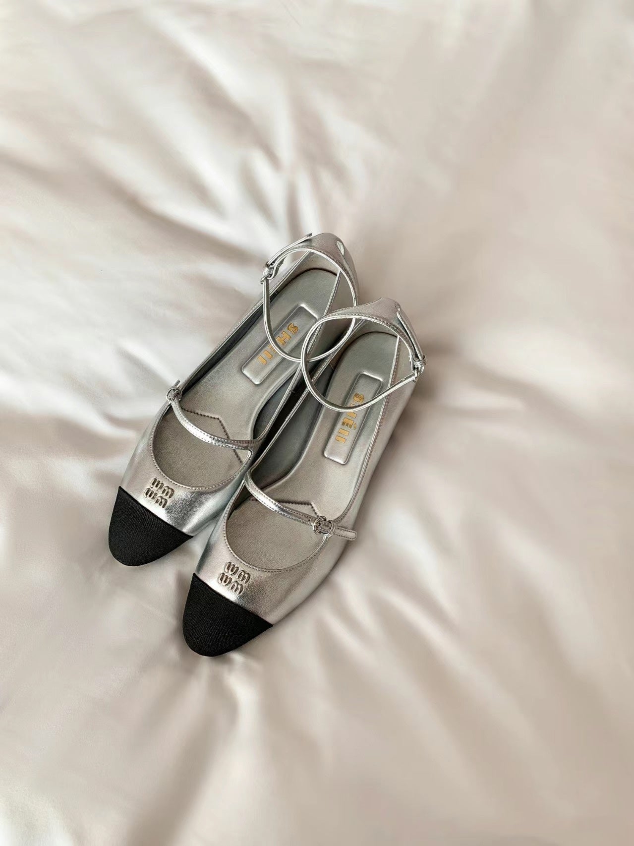 14A46ZDE Stylish High heels