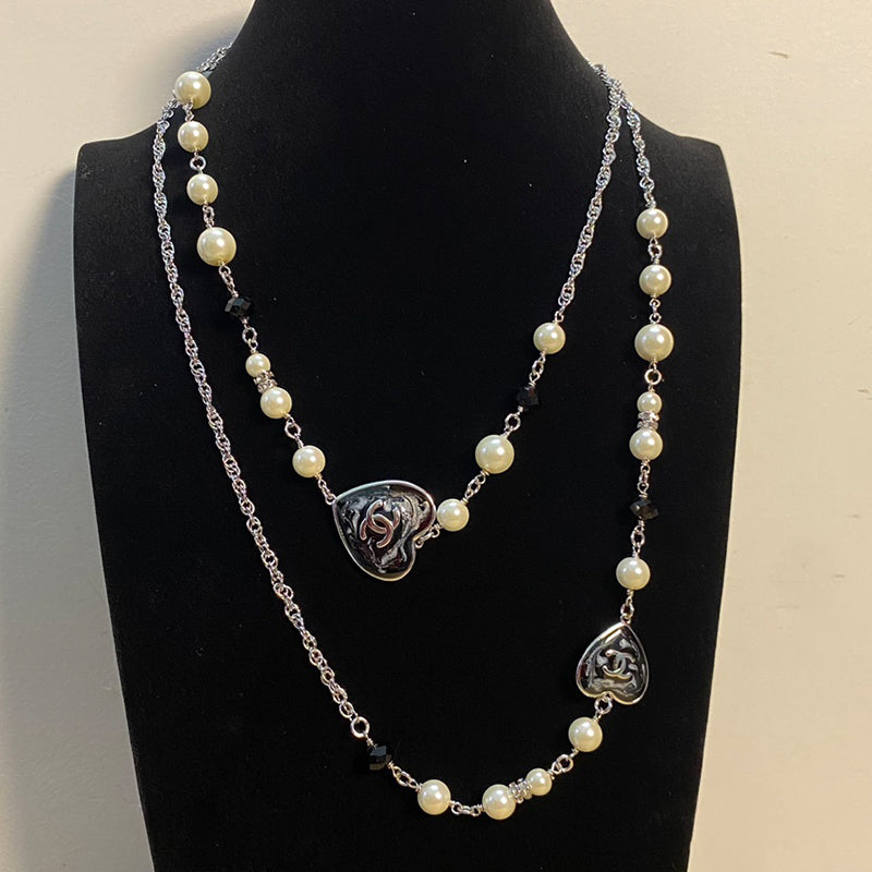 14C658KDE Stylish Necklaces