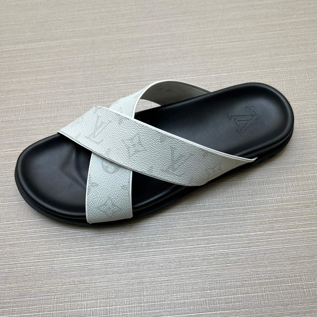 54E58ZDE Stylish slippers