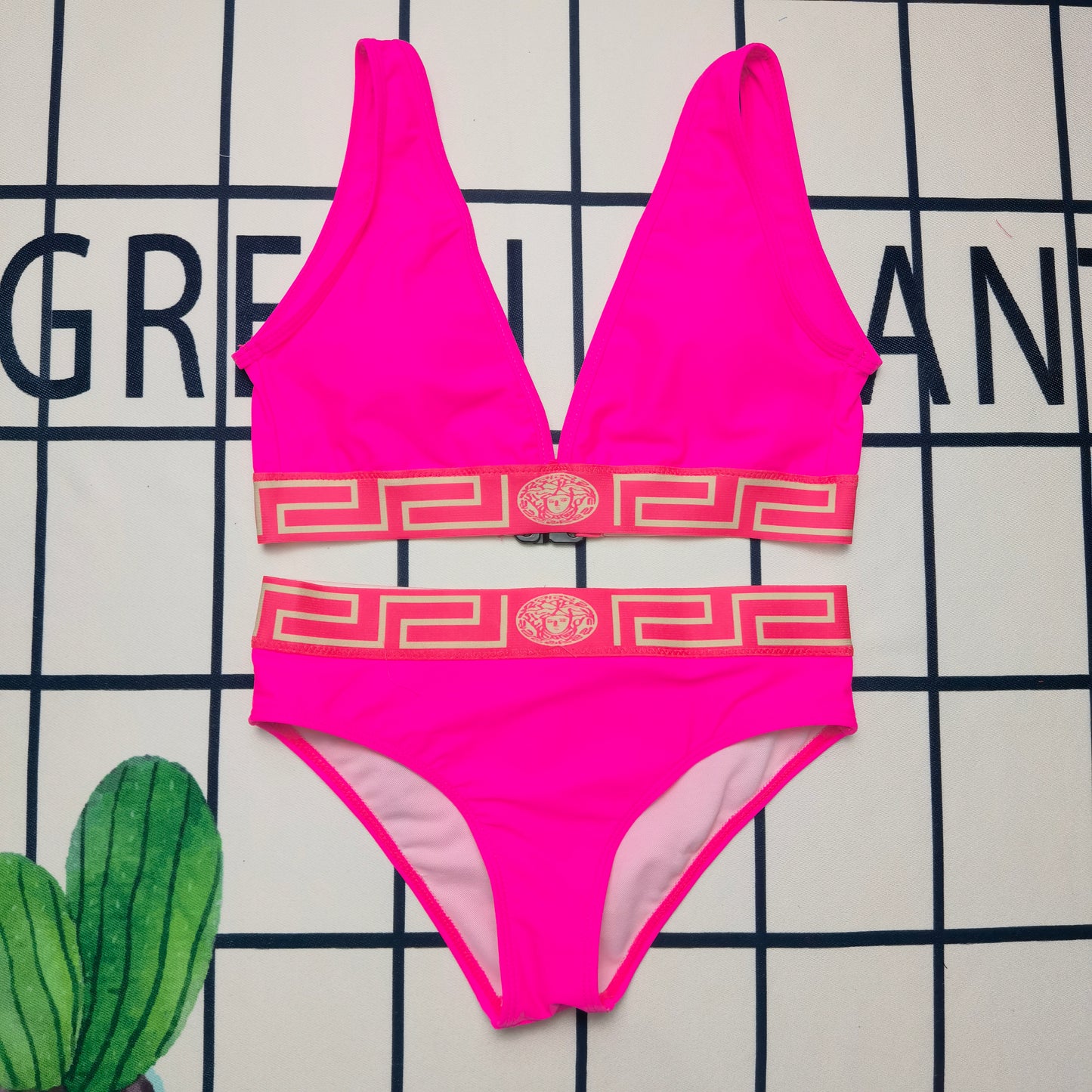 14V212YDE Stylish Bikini swimsuit