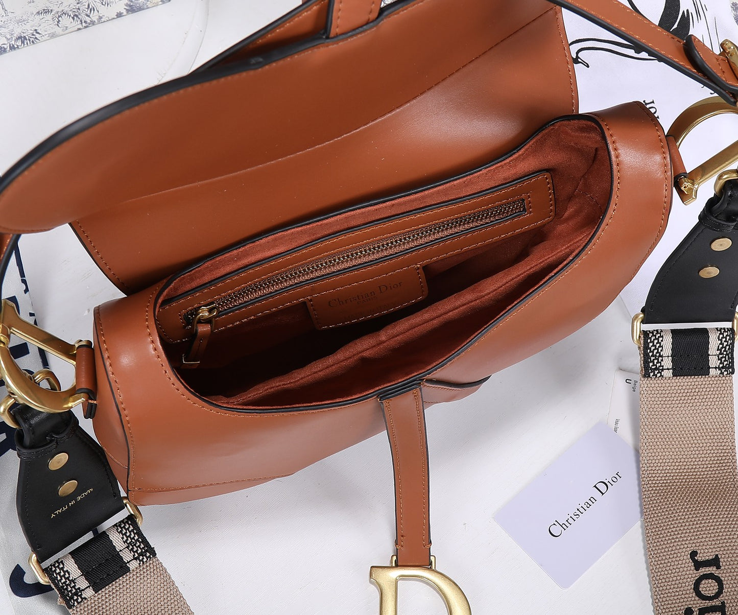 5D11BDE Stylish leather bag