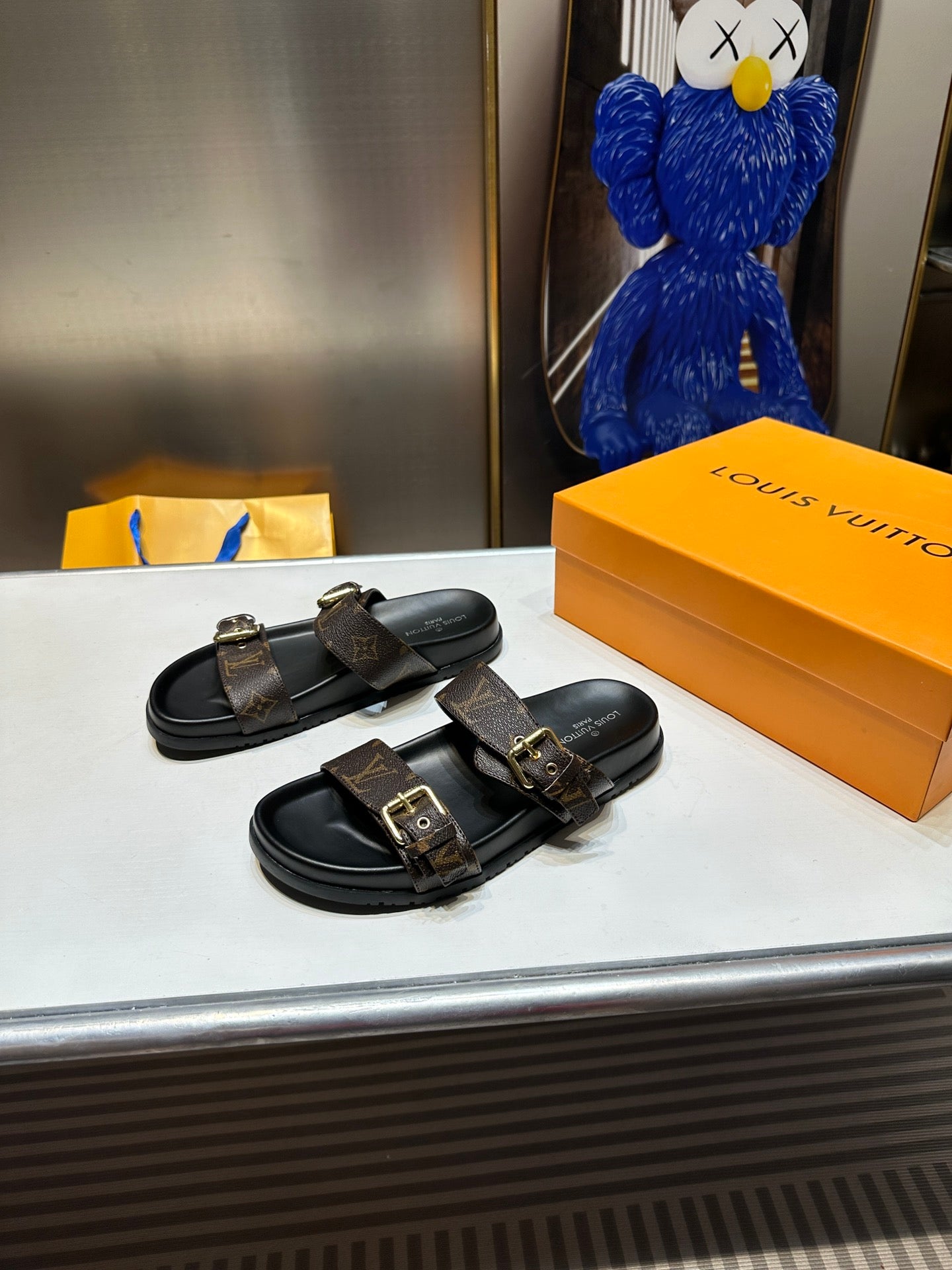 14E10ZDE Stylish sandals