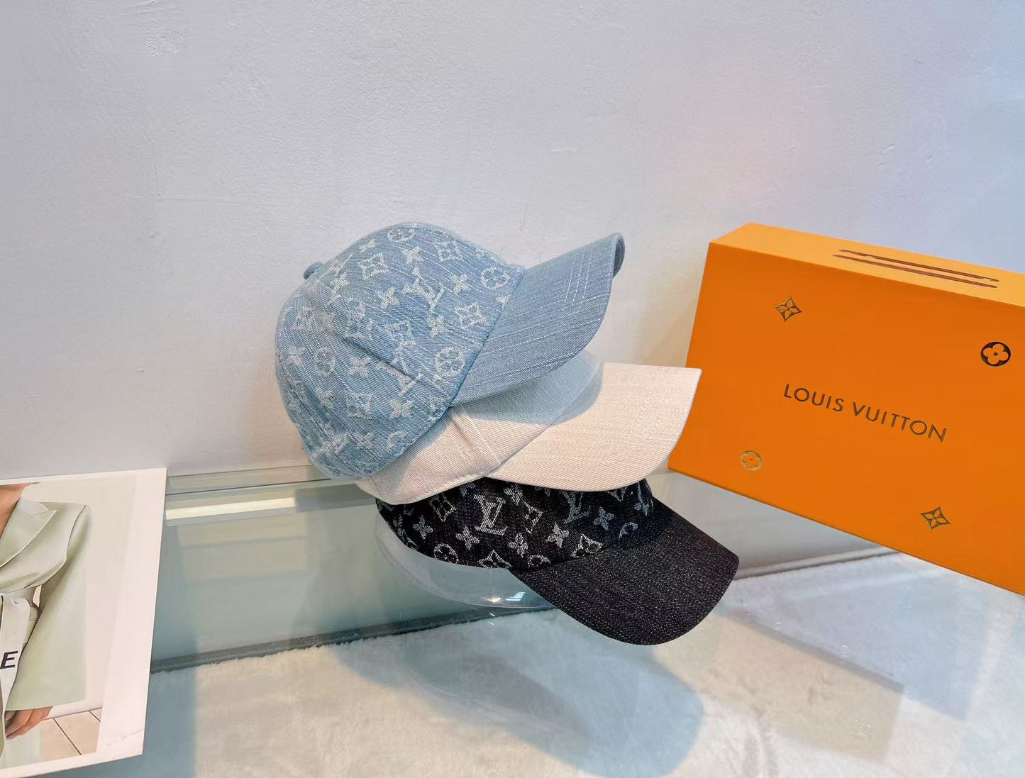 125ZE509MDE Stylish hats
