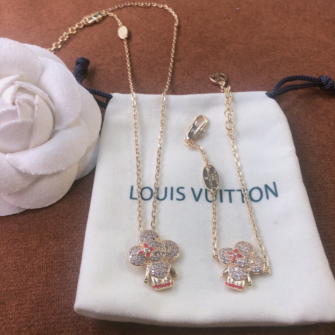 1YE299XDE Stylish Bracelets Necklaces