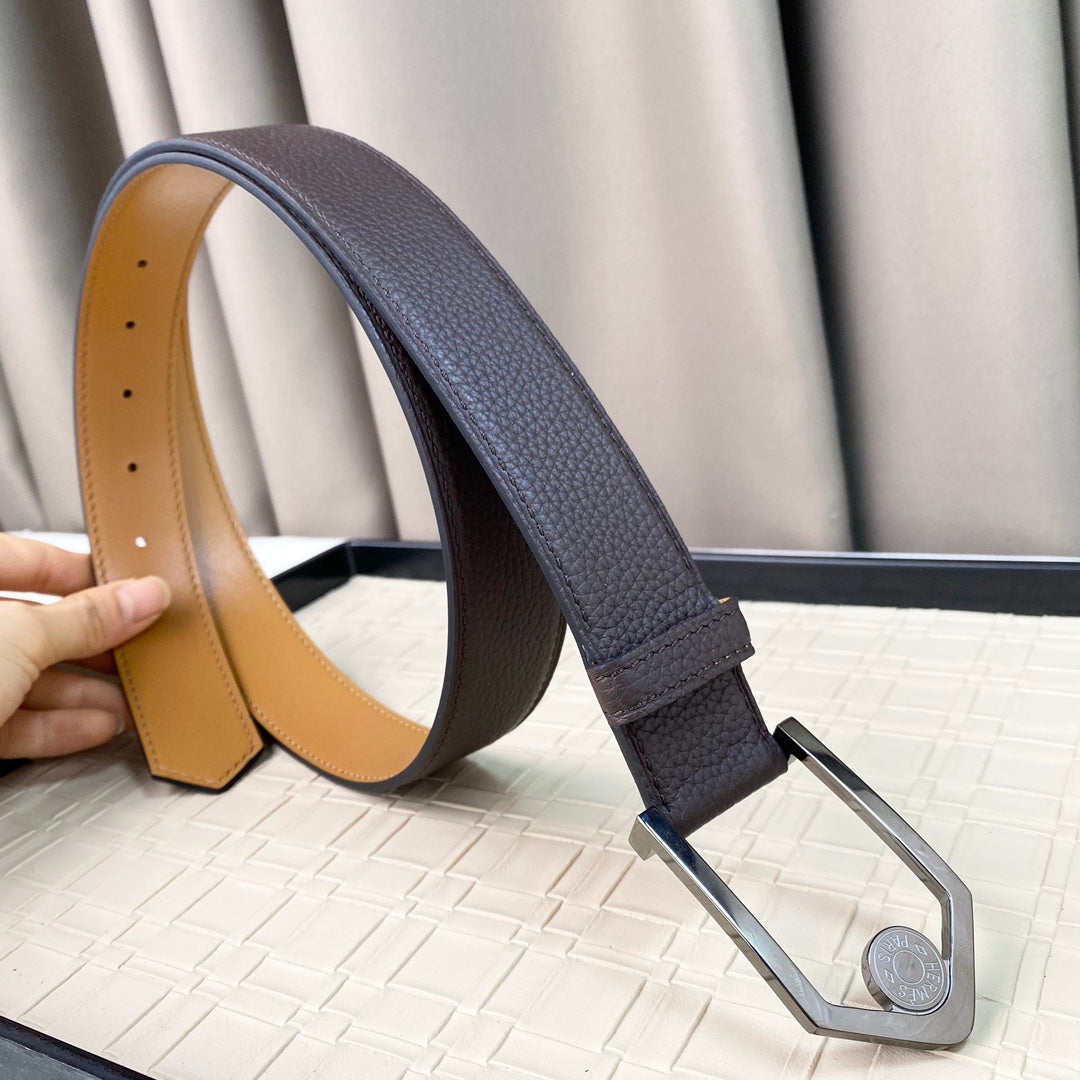 14H105PDE Stylish High quality belt With full package