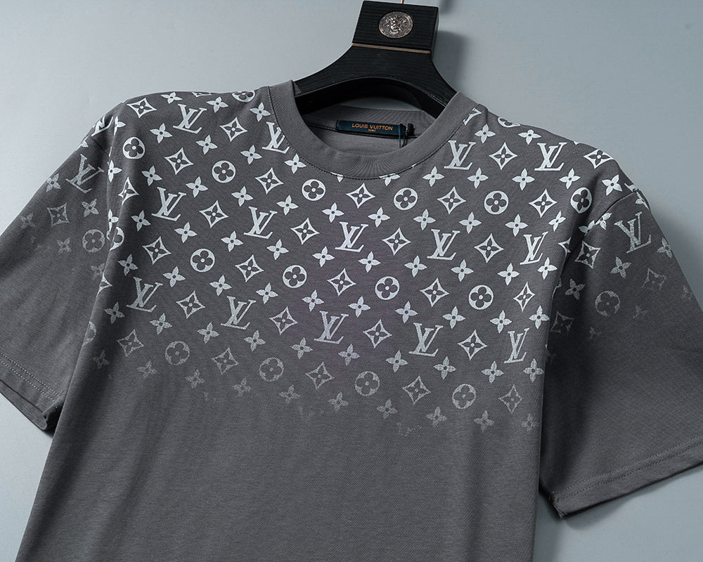 125WE68UDE Stylish T-shirts