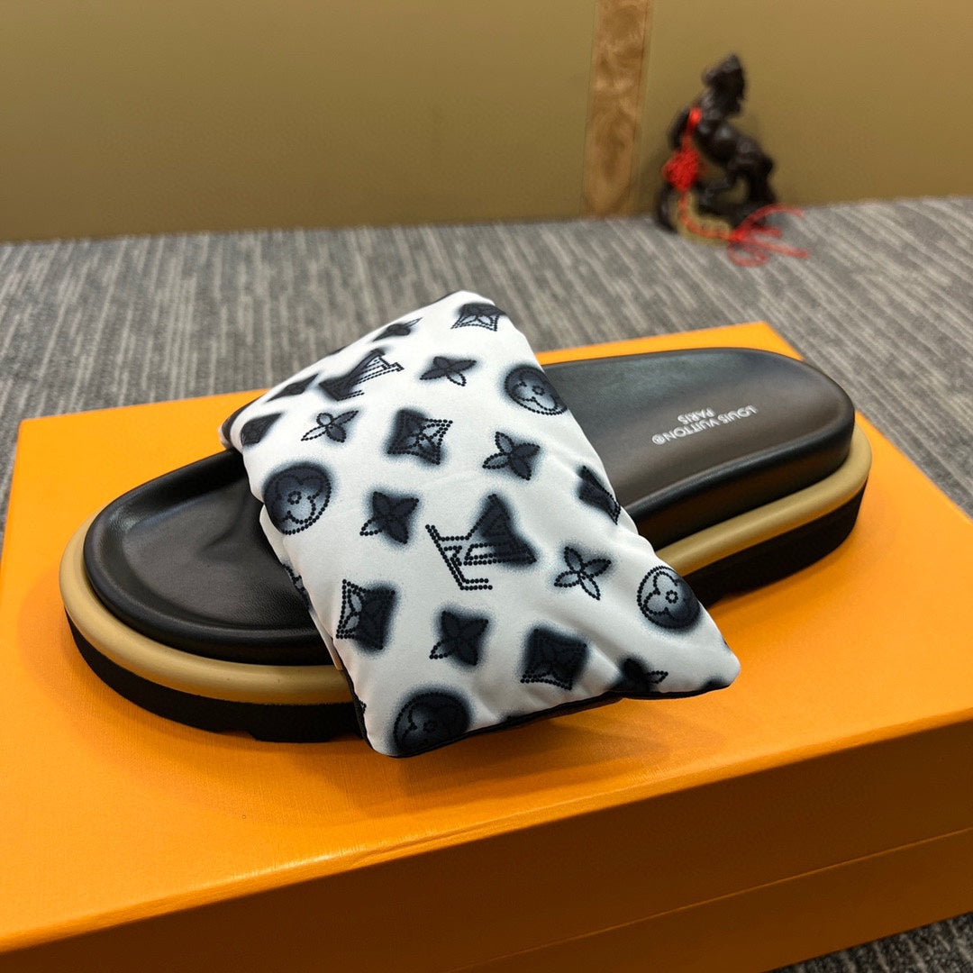 5XE118ZDE Stylish leather quality Slippers