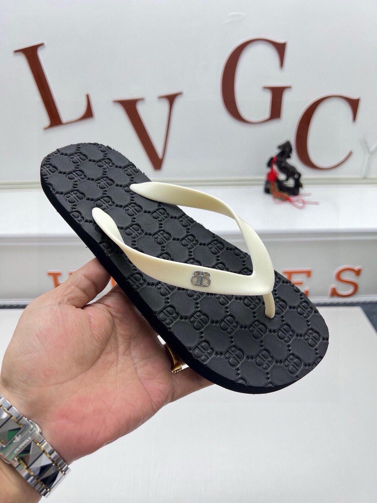 535ZJ297ZDE Stylish Slippers