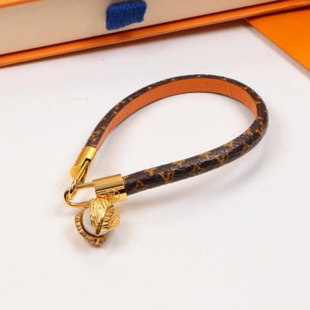 2E24KDE Stylish Bracelets