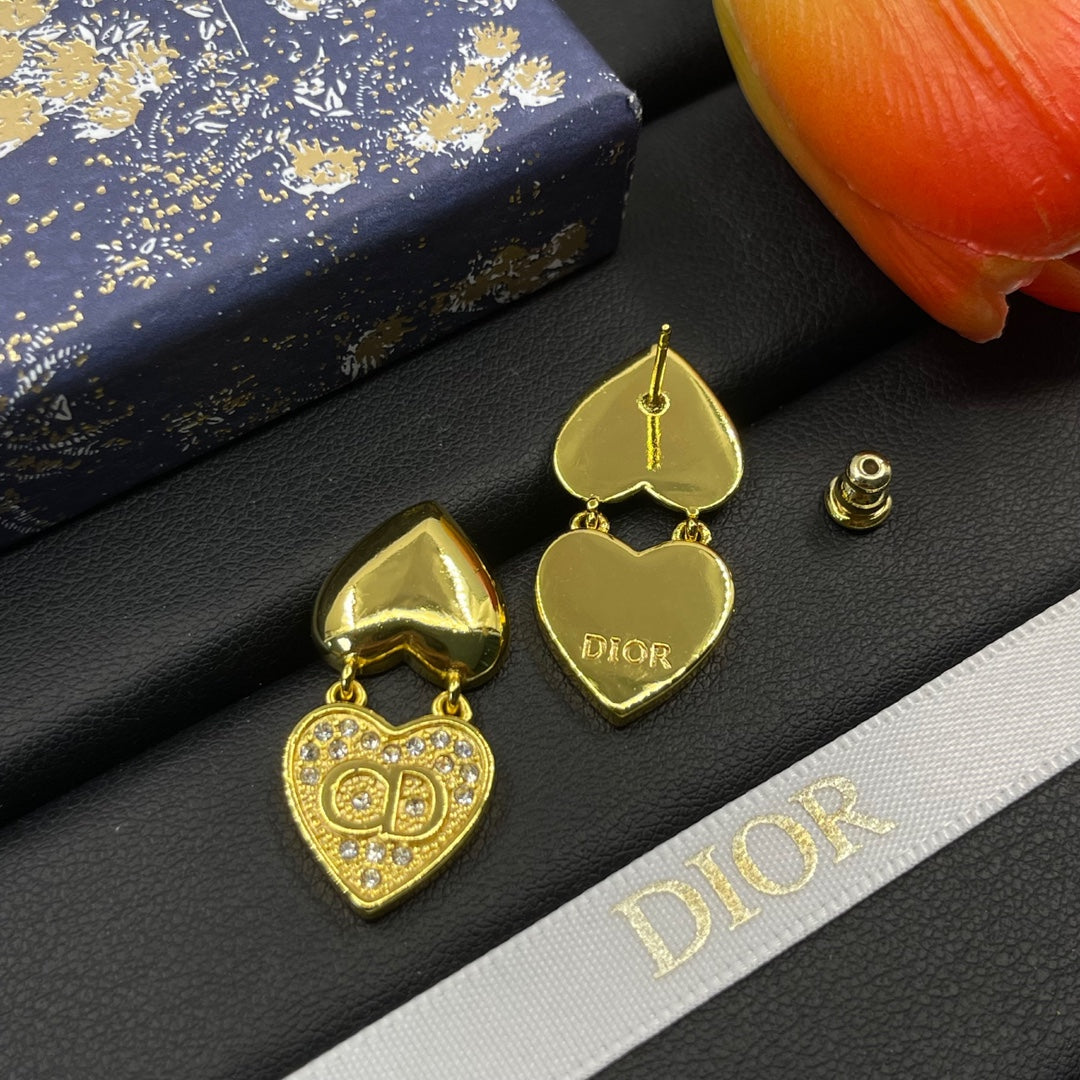14D773EDE Stylish Earrings