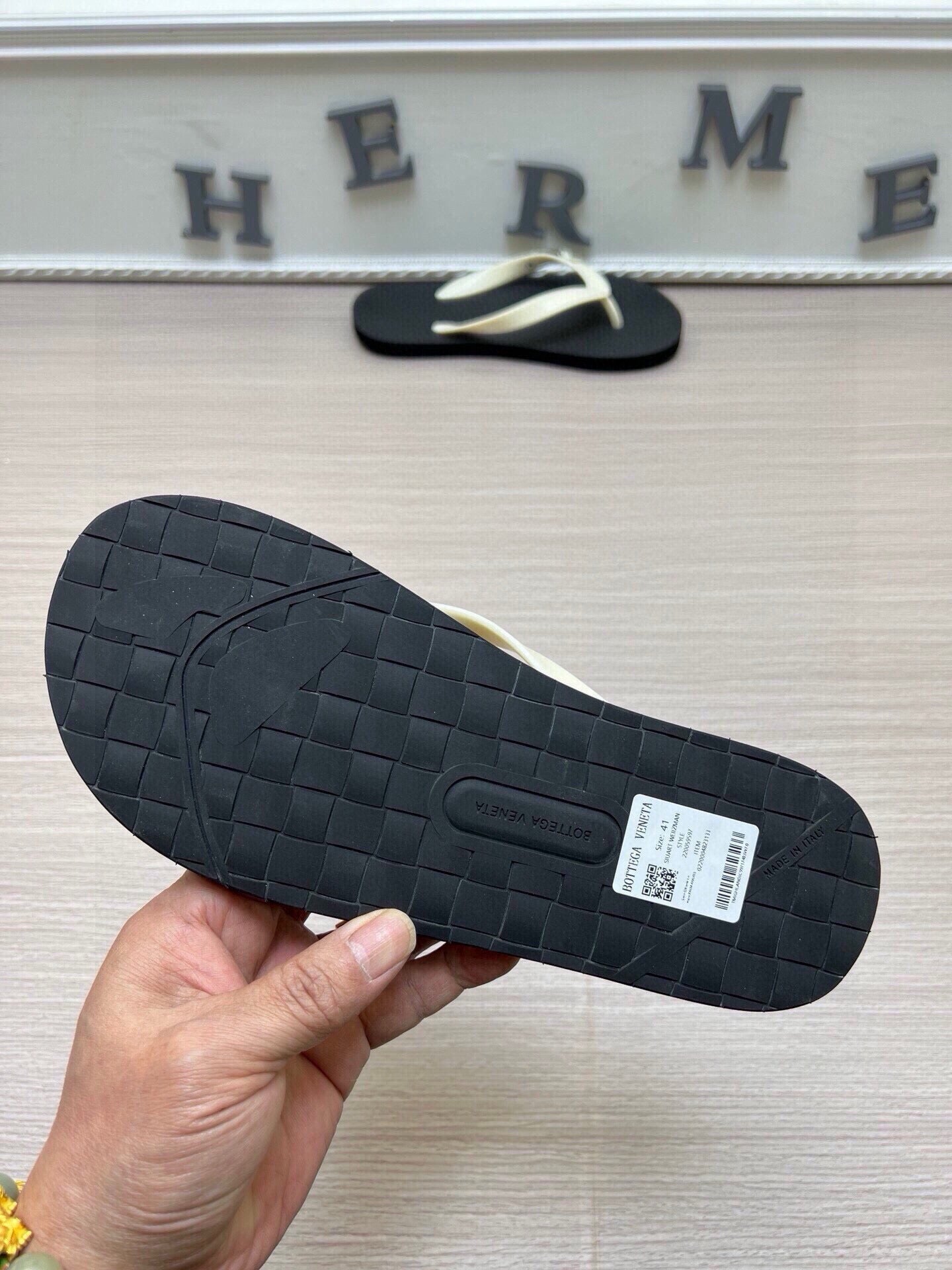 535ZA291ZDE Stylish Slippers