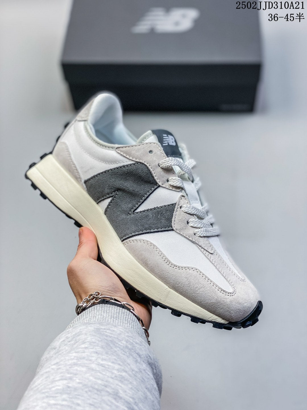 435ZA42ZDE Stylish shoes