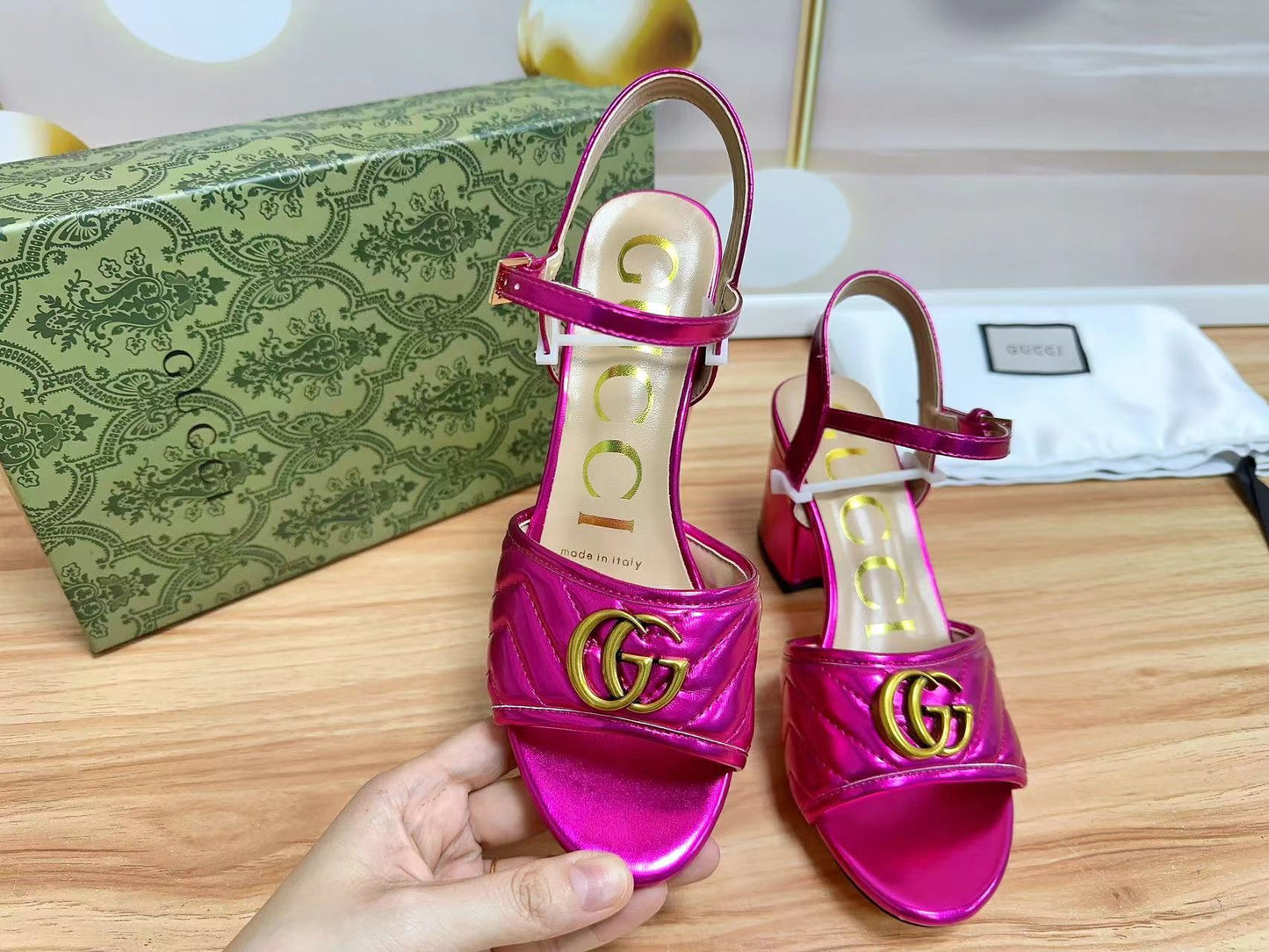14B182ZDE Stylish High heels Heel height 7cm