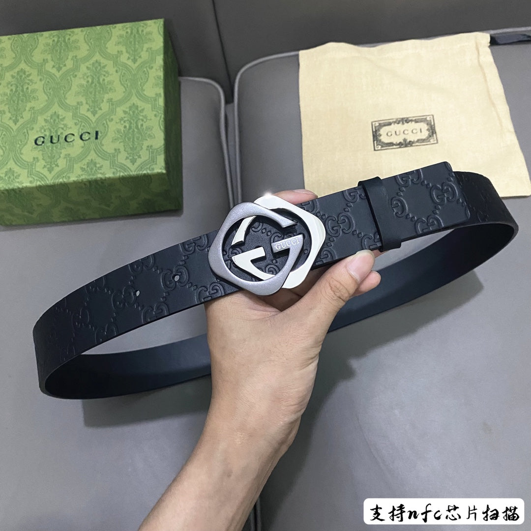 1YB119PDE Stylish High quality belt With full package