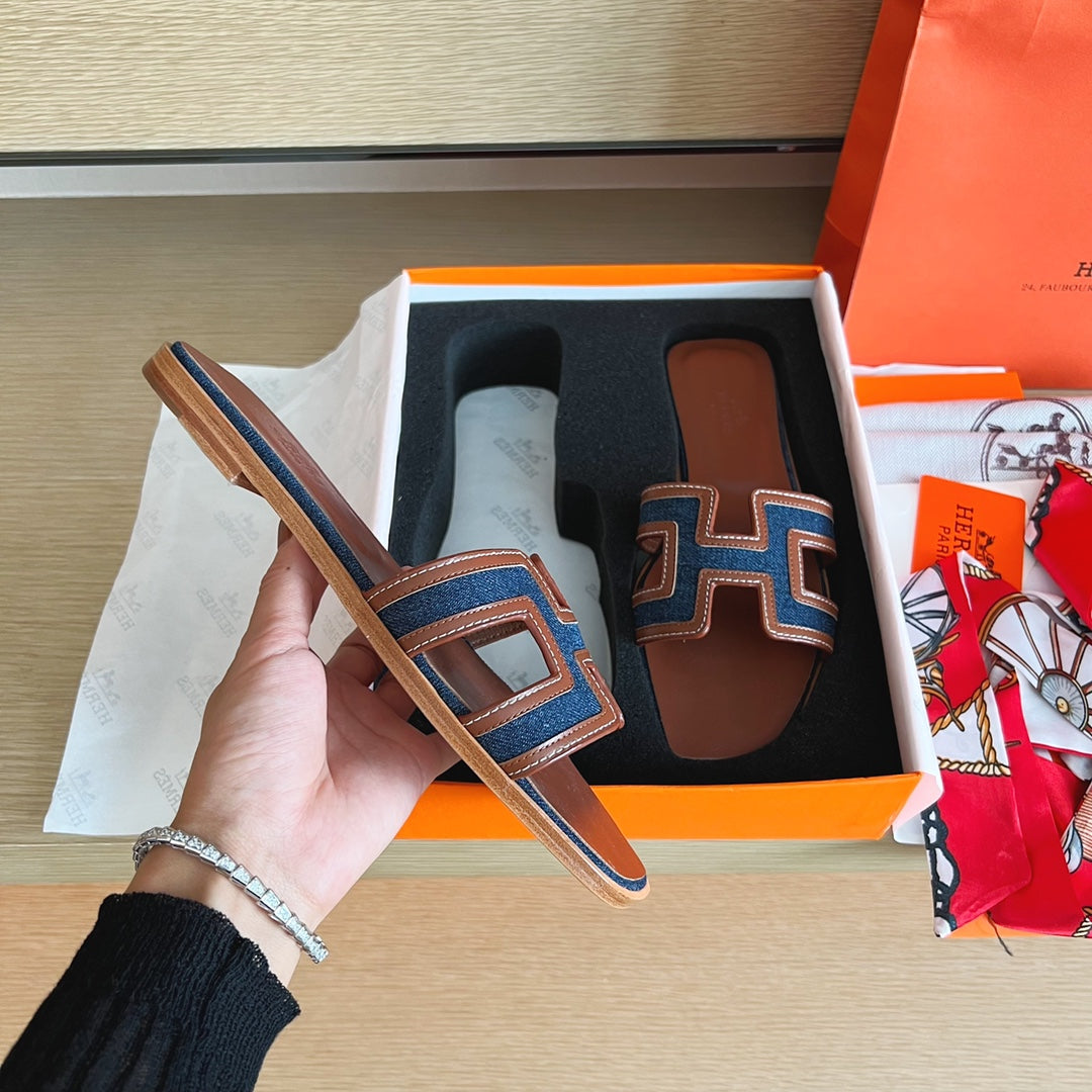 155ZH314ZDE Stylish Slippers