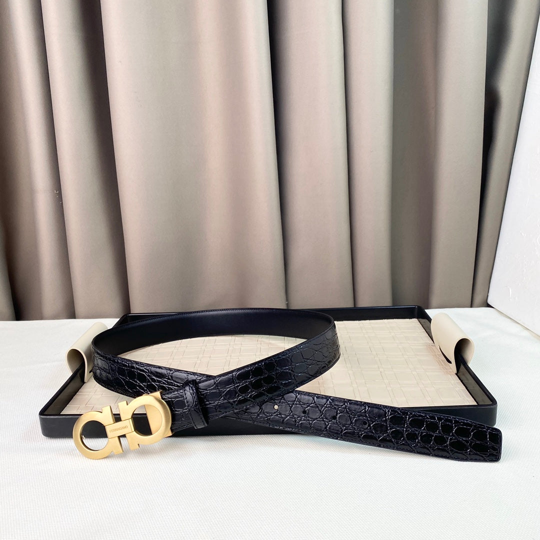14A116PDE Stylish High quality belt With full package