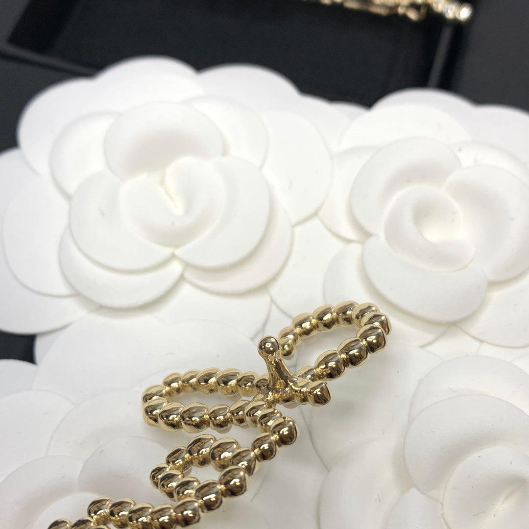 1XC513HDE Stylish hair ornament