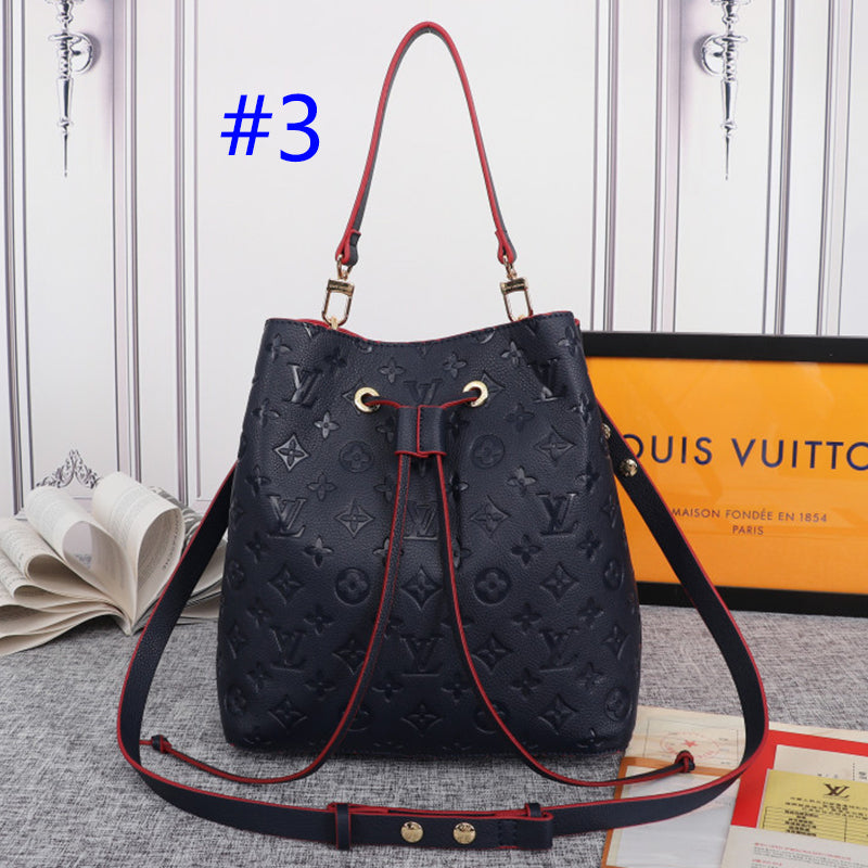 2XE60BDE Stylish leather bag