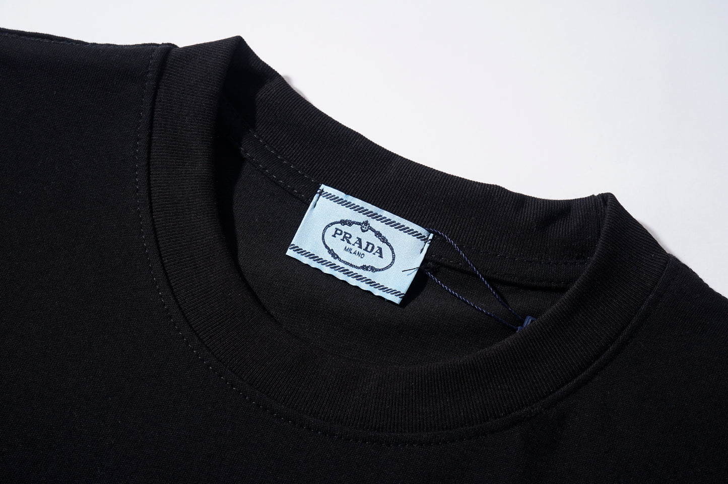125WP24UDE Stylish T-shirts