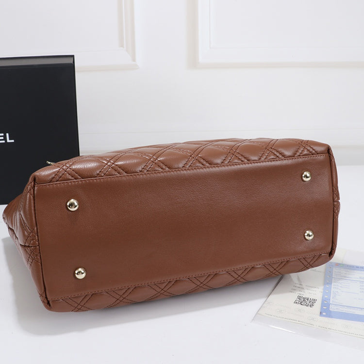55C2BDE Stylish leather bag