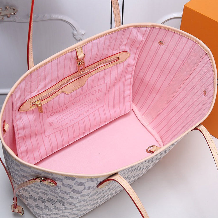 2E2BDE Stylish leather bag