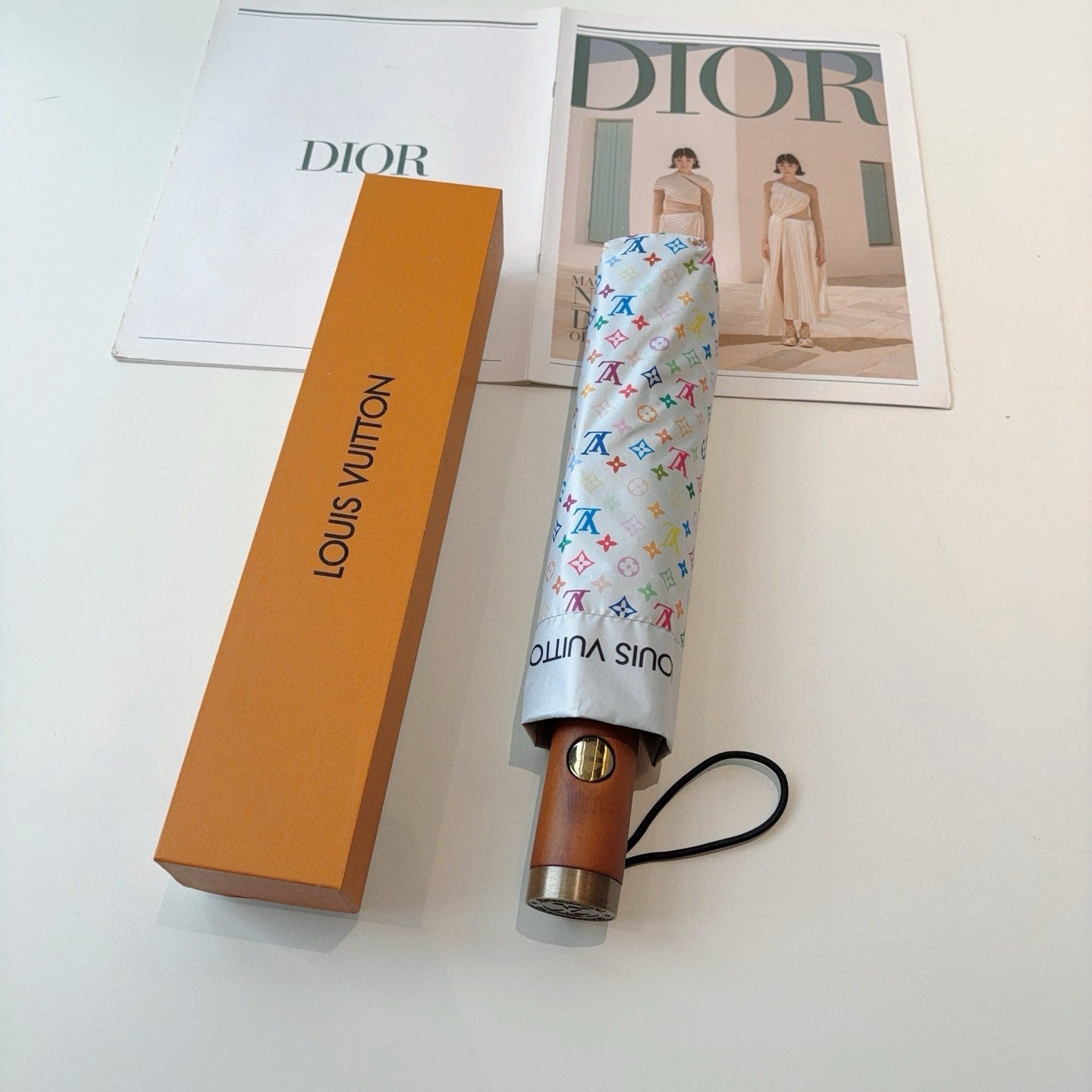 15RE16SDE Stylish UV resistant umbrella
