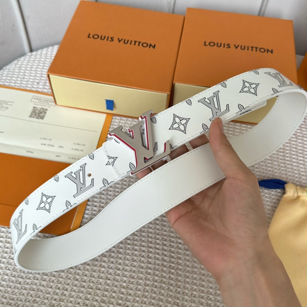 14E55PDE Stylish High quality belt With full package