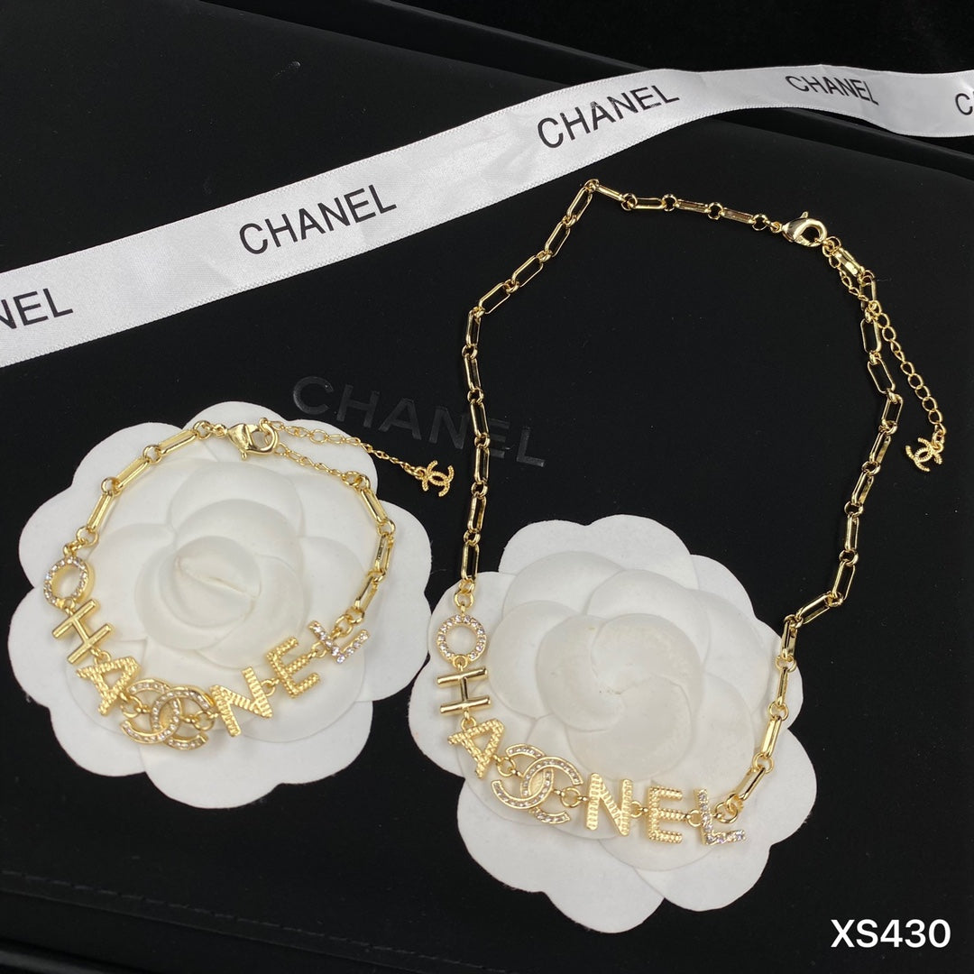 14C575XDE Stylish Bracelets Necklaces