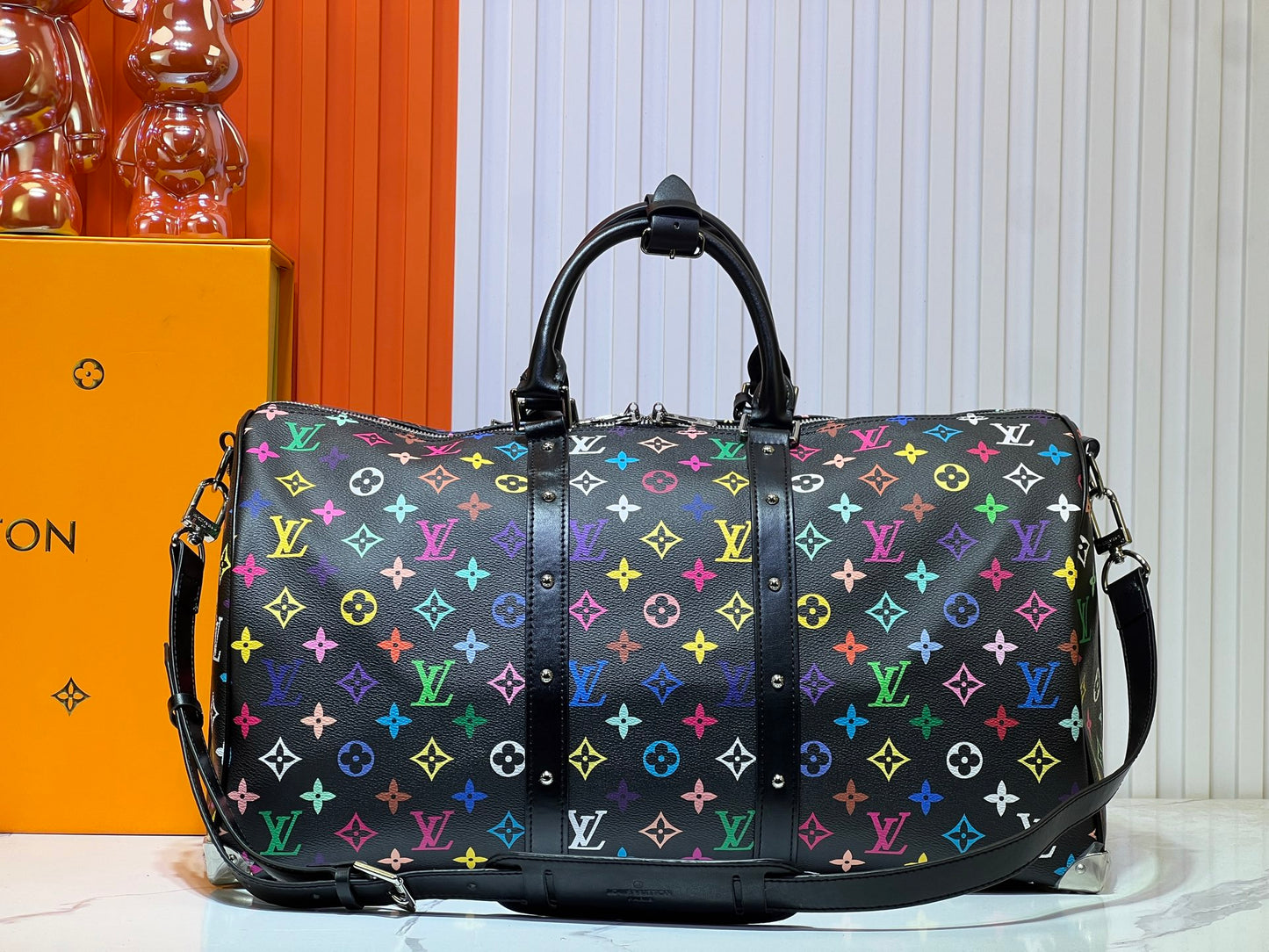 155XE14BDE Stylish Luggage bags )