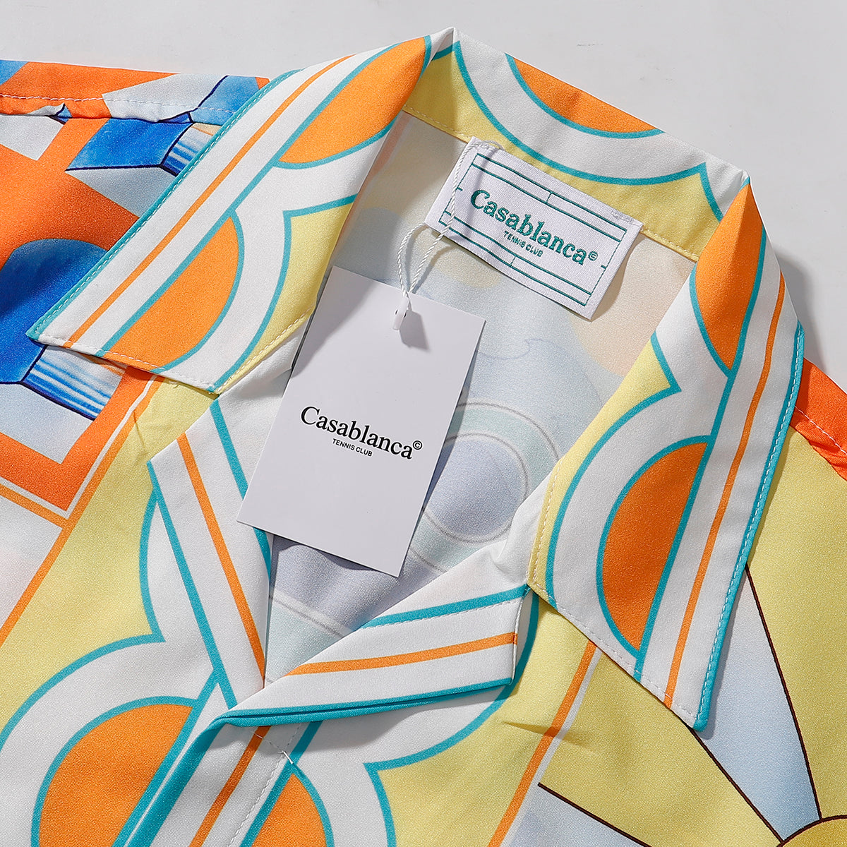 135RA138UDE Stylish shirt and shorts set