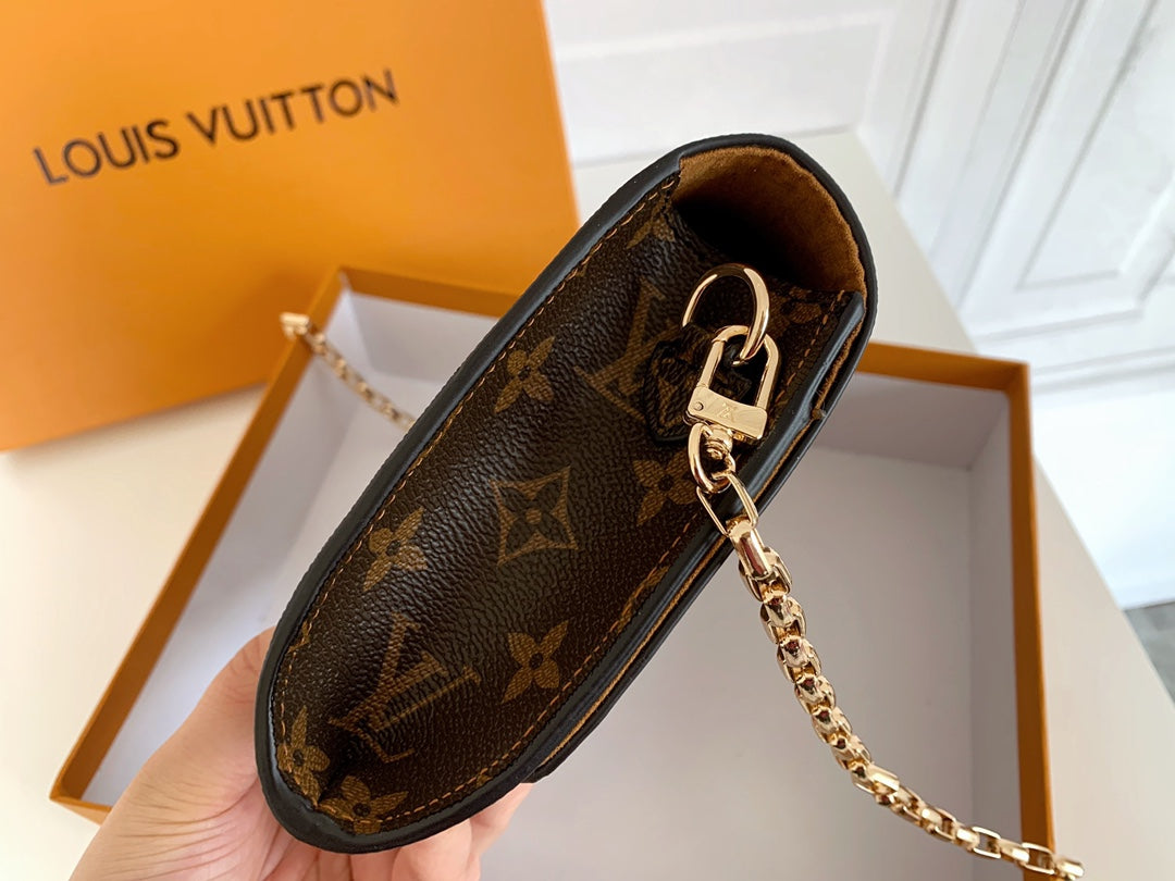 1XE38BDE Stylish leather wallets