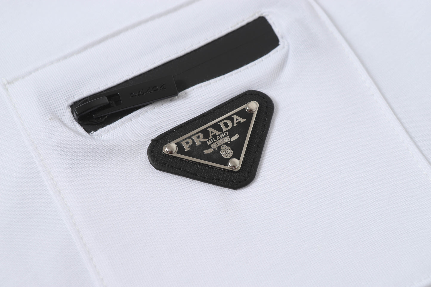 145RP183UDE Stylish T-shirt