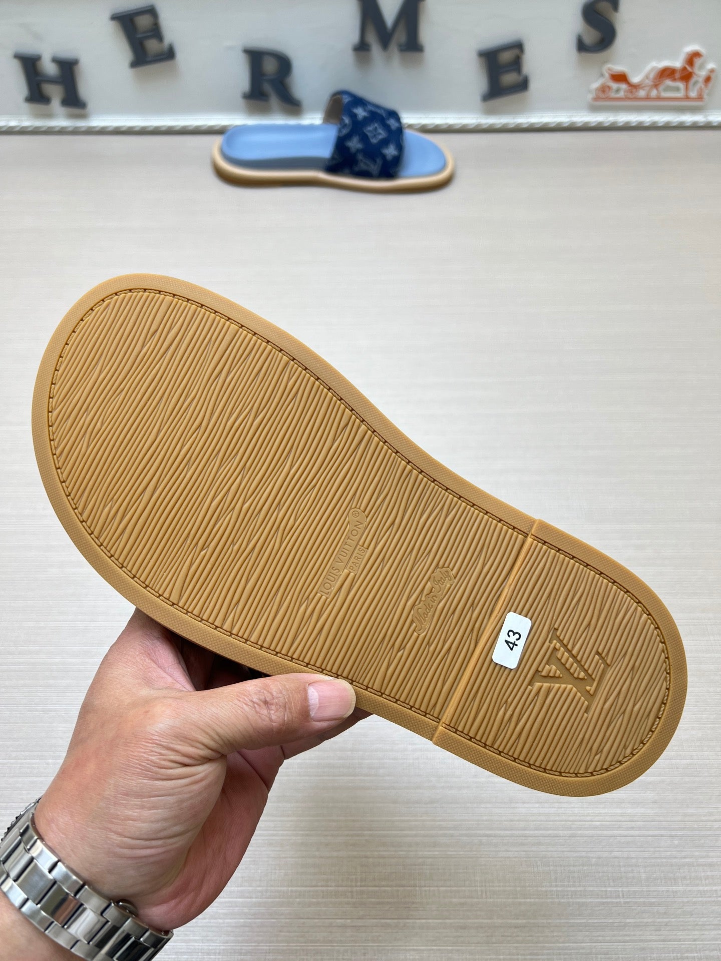 535ZE302ZDE Stylish Slippers