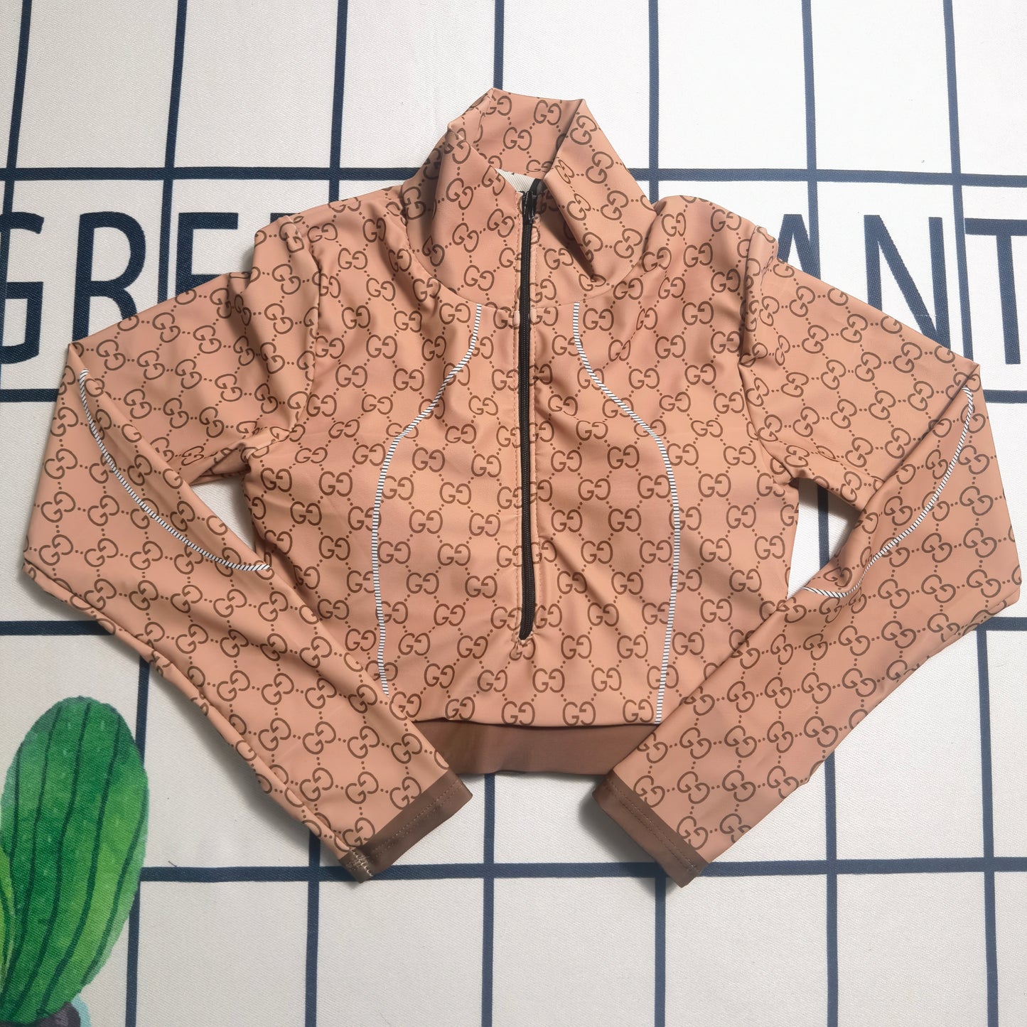 14B24YDE Stylish Long sleeve swimsuit